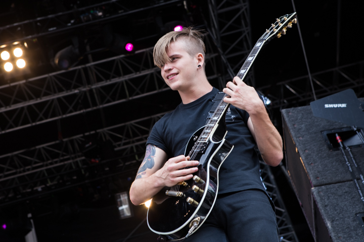 Blessthefall @ Vainstream Rockfest 2014, picture 4, photographed by Dorien Goetschalckx - FrontView Magazine