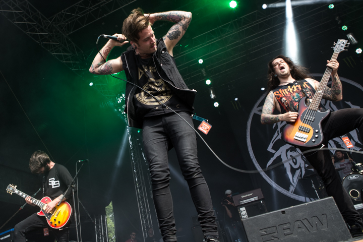 Bury Tomorrow @ Vainstream Rockfest 2014, picture 17, photographed by Dorien Goetschalckx - FrontView Magazine