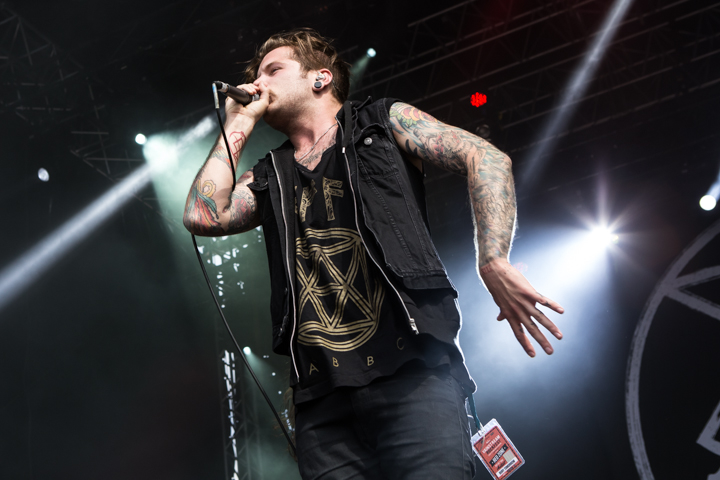 Bury Tomorrow @ Vainstream Rockfest 2014, picture 18, photographed by Dorien Goetschalckx - FrontView Magazine