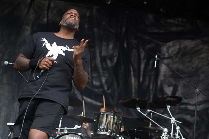 Sepultura @ Vainstream Rockfest 2014, picture 2, photographed by Dorien Goetschalckx - FrontView Magazine