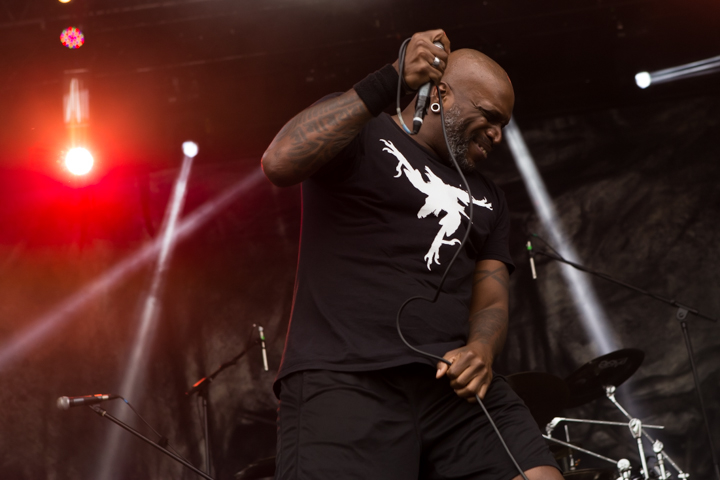 Sepultura @ Vainstream Rockfest 2014, picture 7, photographed by Dorien Goetschalckx - FrontView Magazine