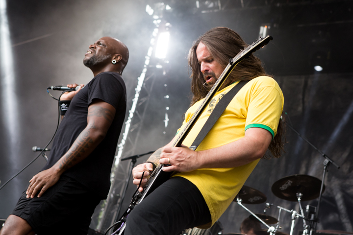 Sepultura @ Vainstream Rockfest 2014, picture 11, photographed by Dorien Goetschalckx - FrontView Magazine