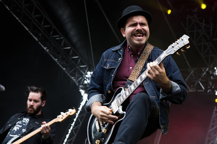 Silverstein @ Vainstream Rockfest 2014, picture 4, photographed by Dorien Goetschalckx - FrontView Magazine