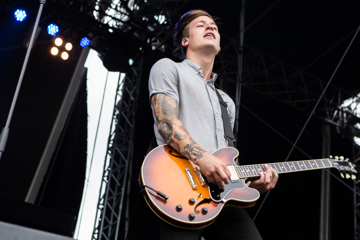 Silverstein @ Vainstream Rockfest 2014, picture 8, photographed by Dorien Goetschalckx - FrontView Magazine