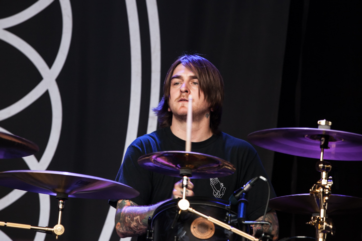 Bring Me The Horizon @ Vainstream Rockfest 2014, picture 3, photographed by Dorien Goetschalckx - FrontView Magazine