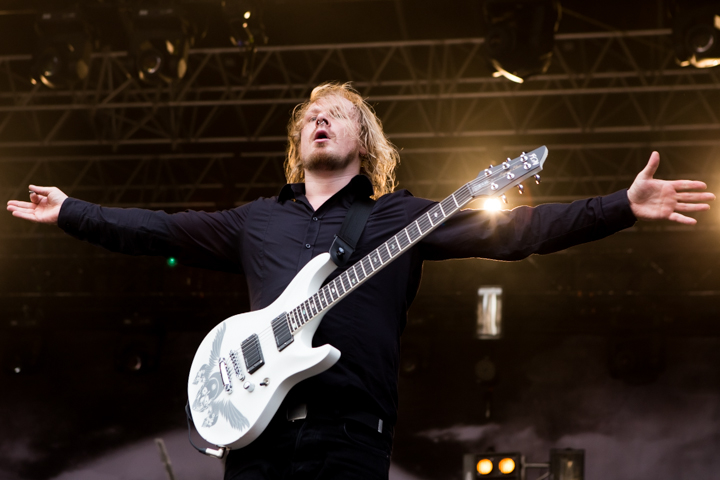 Heaven Shall Burn @ Vainstream Rockfest 2014, picture 5, photographed by Dorien Goetschalckx - FrontView Magazine