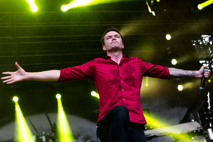 Heaven Shall Burn @ Vainstream Rockfest 2014, picture 19, photographed by Dorien Goetschalckx - FrontView Magazine