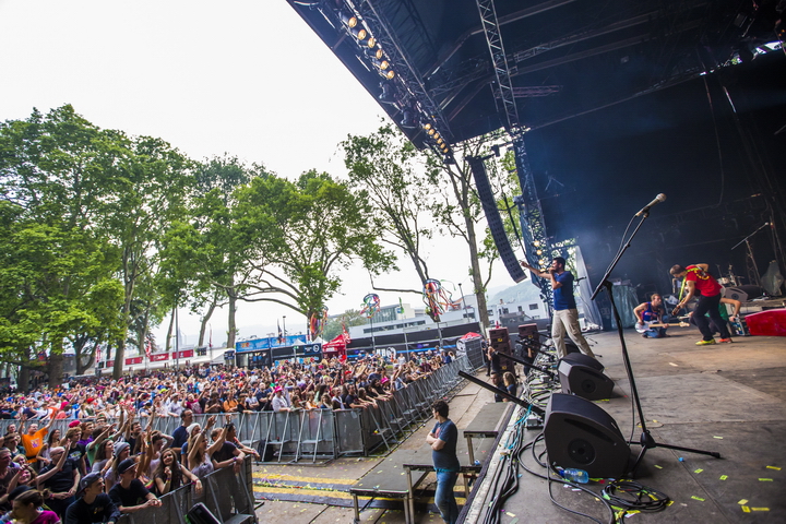 Les Ardentes Editie 2014 - donderdag, foto 39, foto's door sven dullaert - FrontView Magazine