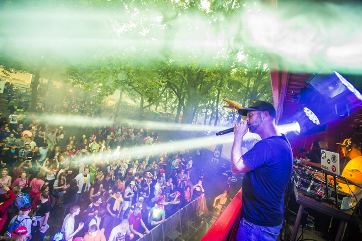 Les Ardentes Editie 2014 - donderdag, foto 57, foto's door sven dullaert - FrontView Magazine