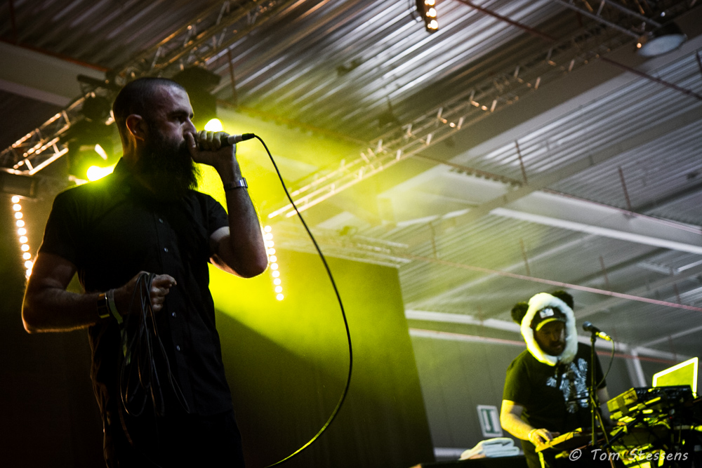 Dans Le Sac & Scroobius Pip @ Les Ardentes 2014, picture 3, photographed by Tom Stessens - FrontView Magazine