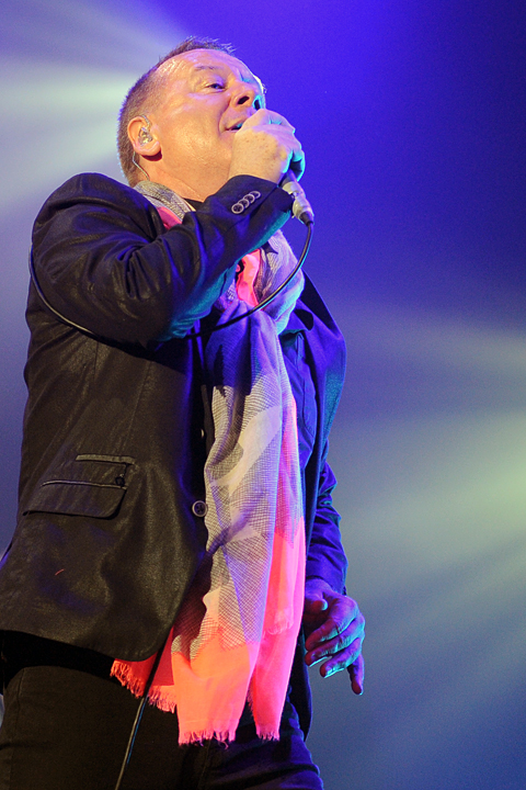 Simple Minds @ Bospop, foto 5, foto's door Paul Nouwen - FrontView Magazine