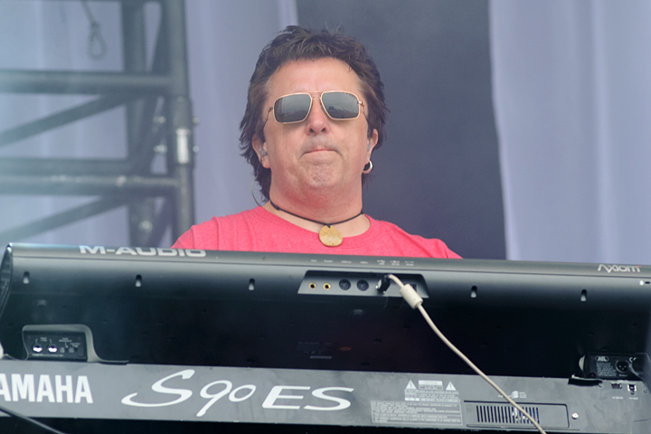 Venice @ Bospop, foto 10, foto's door Paul Nouwen - FrontView Magazine