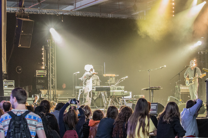 Cascadeur @ Les Ardentes, picture 18, photographed by FrontView Magazine