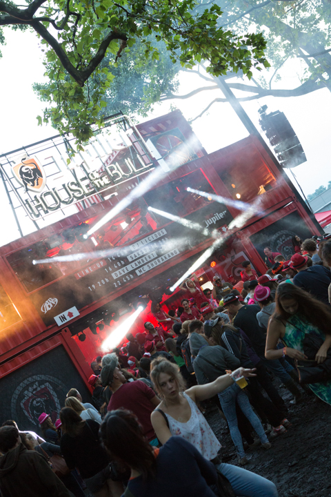 Les Ardentes zondag @ Les Ardentes, picture 9, photographed by FrontView Magazine