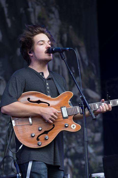 Milky Chance @ Les Ardentes, picture 10, photographed by FrontView Magazine
