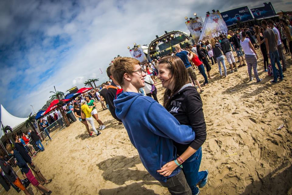 Beachland 2014 @ Strand Blankenberge, picture 4, photographed by sven dullaert - FrontView Magazine