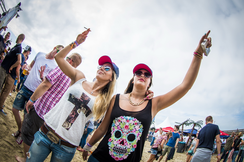 Beachland 2014 @ Strand Blankenberge, picture 8, photographed by sven dullaert - FrontView Magazine