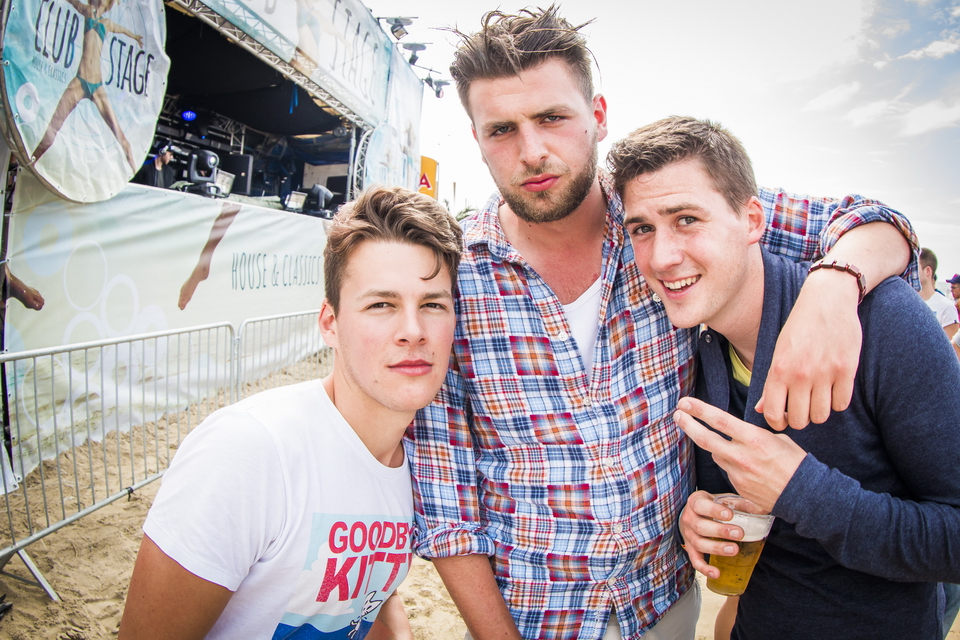 Beachland 2014 @ Strand Blankenberge, picture 9, photographed by sven dullaert - FrontView Magazine