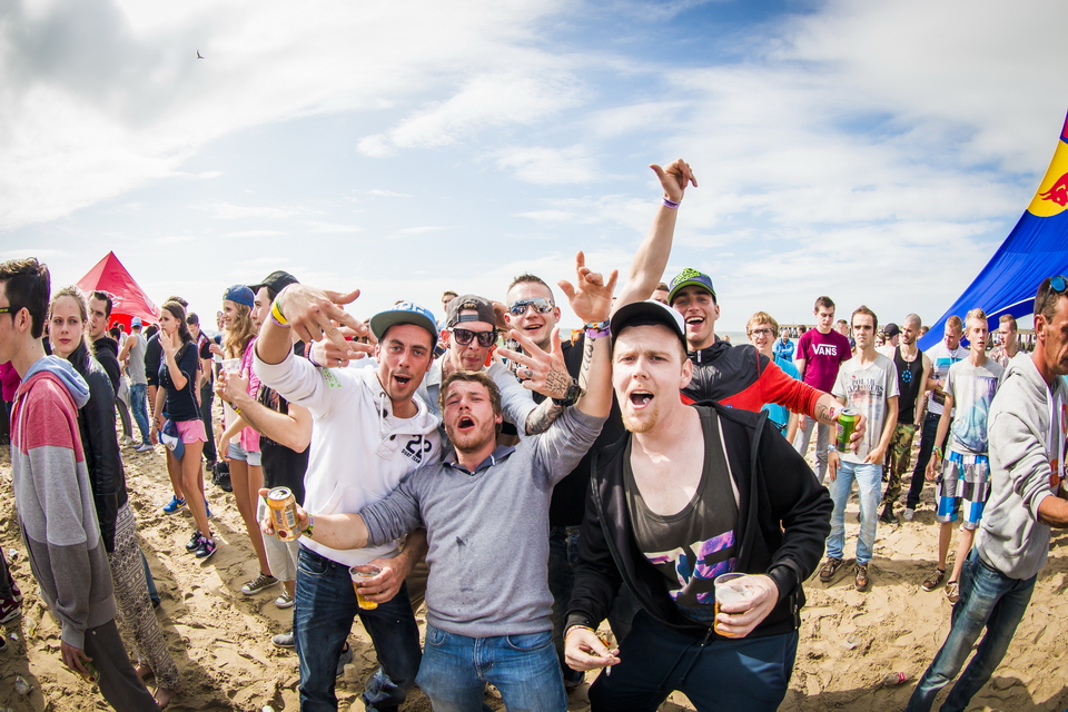 Beachland 2014 @ Strand Blankenberge, picture 14, photographed by sven dullaert - FrontView Magazine