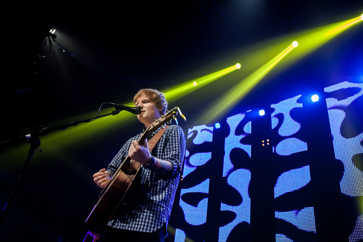 Ed Sheeran @ de Qube, picture 2, photographed by Dorien Goetschalckx - FrontView Magazine