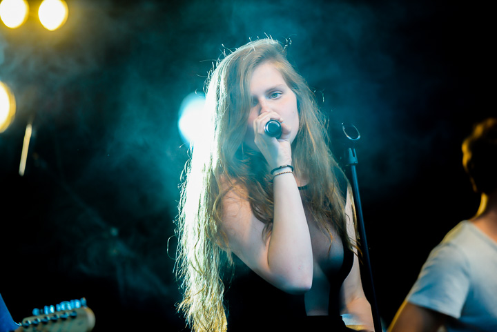 Billie Leyers @ Palm Parkies Kapellen, picture 3, photographed by FrontView Magazine