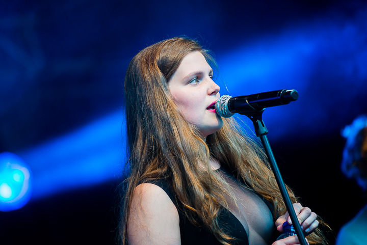 Billie Leyers @ Palm Parkies Kapellen, picture 8, photographed by FrontView Magazine