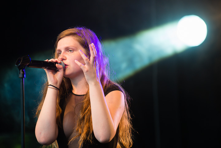 Billie Leyers @ Palm Parkies Kapellen, picture 30, photographed by FrontView Magazine