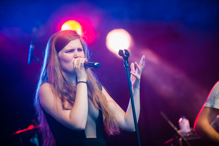 Billie Leyers @ Palm Parkies Kapellen, picture 40, photographed by FrontView Magazine