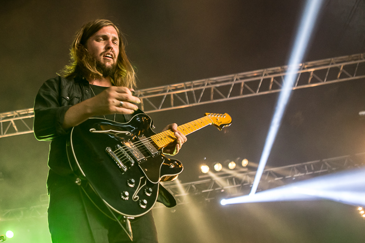 Band Of Skulls @ Dour 2014, picture 2, photographed by Dorien Goetschalckx - FrontView Magazine