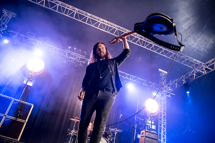 Band Of Skulls @ Dour 2014, picture 13, photographed by Dorien Goetschalckx - FrontView Magazine
