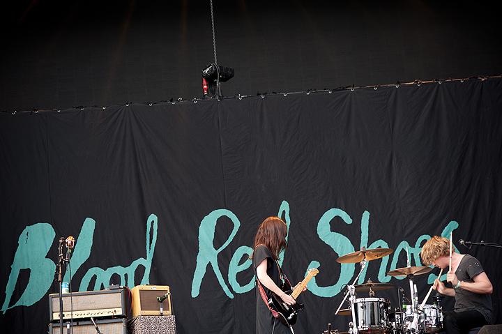 Blood Red Shoes @ Dour Festival 2014, picture 10, photographed by Magali Decamps - FrontView Magazine