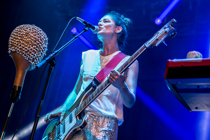 Fùgù Mango @ Dour 2014, picture 2, photographed by Dorien Goetschalckx - FrontView Magazine