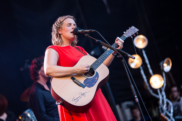Hannelore Bedert @ Beleuvenissen 2014, picture 11, photographed by Kurt Jacobs - FrontView Magazine