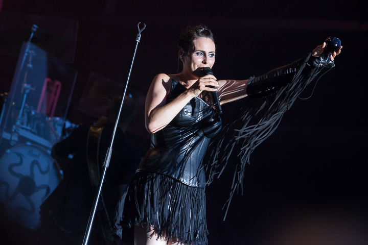 Within Temptation @ Dour 2014, foto 13, foto's door Dorien Goetschalckx - FrontView Magazine