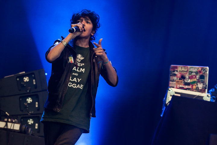 Soom T & Jstar @ Dour 2014, picture 2, photographed by Dorien Goetschalckx - FrontView Magazine