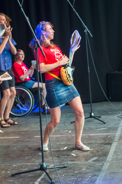 Vlaanderen zingt 2014 @ Gentse Feesten - Sint Baafsplein, picture 9, photographed by Dimitri Vanlommel - FrontView Magazine