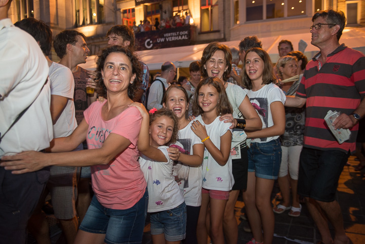 Vlaanderen zingt 2014 @ Gentse Feesten - Sint Baafsplein, picture 85, photographed by Dimitri Vanlommel - FrontView Magazine