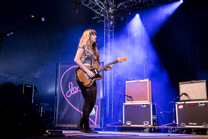 Deap Vally @ Dour 2014, picture 14, photographed by Dorien Goetschalckx - FrontView Magazine