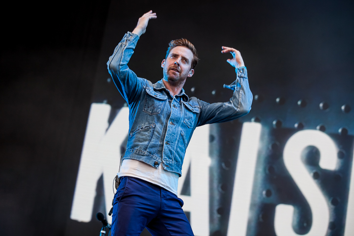 Kaiser Chiefs @ Dour 2014, picture 1, photographed by Dorien Goetschalckx - FrontView Magazine