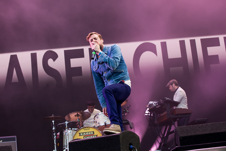 Kaiser Chiefs @ Dour 2014, picture 6, photographed by Dorien Goetschalckx - FrontView Magazine