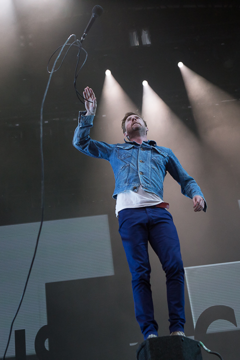 Kaiser Chiefs @ Dour 2014, picture 14, photographed by Dorien Goetschalckx - FrontView Magazine