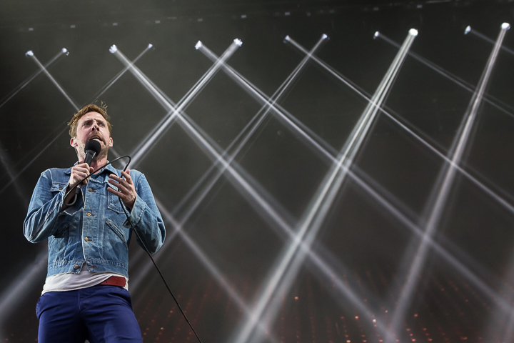 Kaiser Chiefs @ Dour 2014, picture 19, photographed by Dorien Goetschalckx - FrontView Magazine