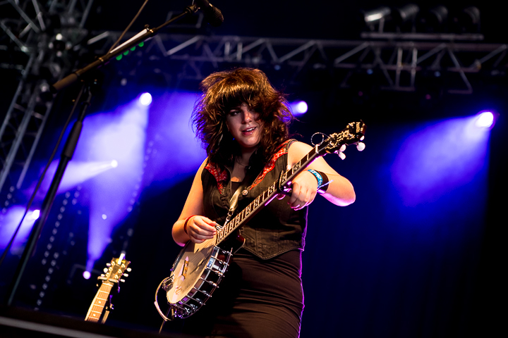 Lisa Leblanc @ Dour 2014, picture 12, photographed by Dorien Goetschalckx - FrontView Magazine