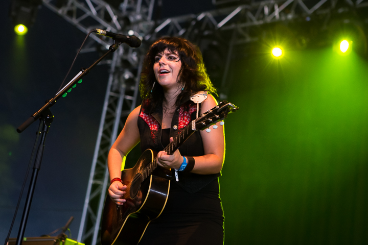 Lisa Leblanc @ Dour 2014, picture 13, photographed by Dorien Goetschalckx - FrontView Magazine