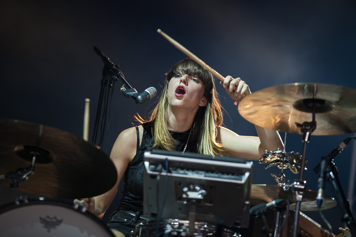 Bombay Show Pig @ Dour 2014, picture 9, photographed by Dorien Goetschalckx - FrontView Magazine