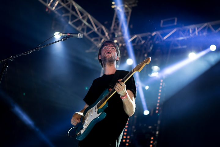 Bombay Show Pig @ Dour 2014, picture 10, photographed by Dorien Goetschalckx - FrontView Magazine