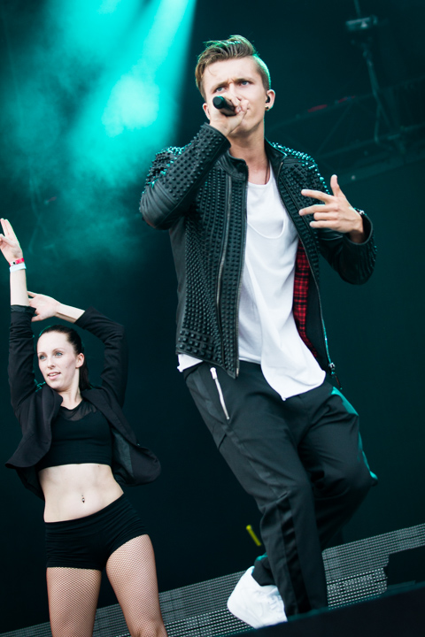 Ian Thomas voorprogramma Backstreet Boys, picture 1, photographed by Tom Stessens - FrontView Magazine
