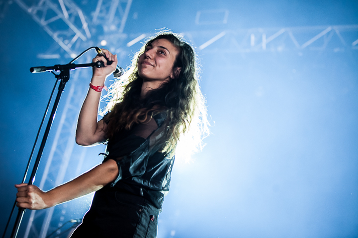 Intergalactic Lovers @ Dour 2014, picture 1, photographed by Dorien Goetschalckx - FrontView Magazine