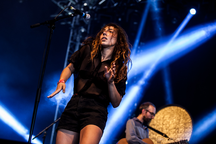 Intergalactic Lovers @ Dour 2014, picture 5, photographed by Dorien Goetschalckx - FrontView Magazine
