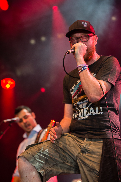 Orange Apple @ Puurs Live 2014, picture 9, photographed by Edwin Houdevelt - FrontView Magazine